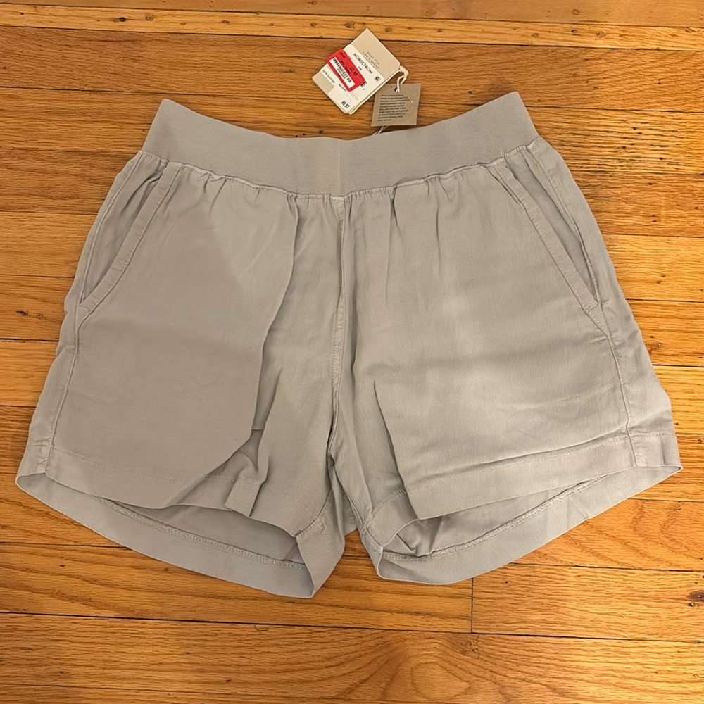 NWT Faherty Arlie Day Light Gray shorts
